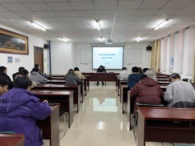 化学工程与技术国产大奶召开12月学生工作例会